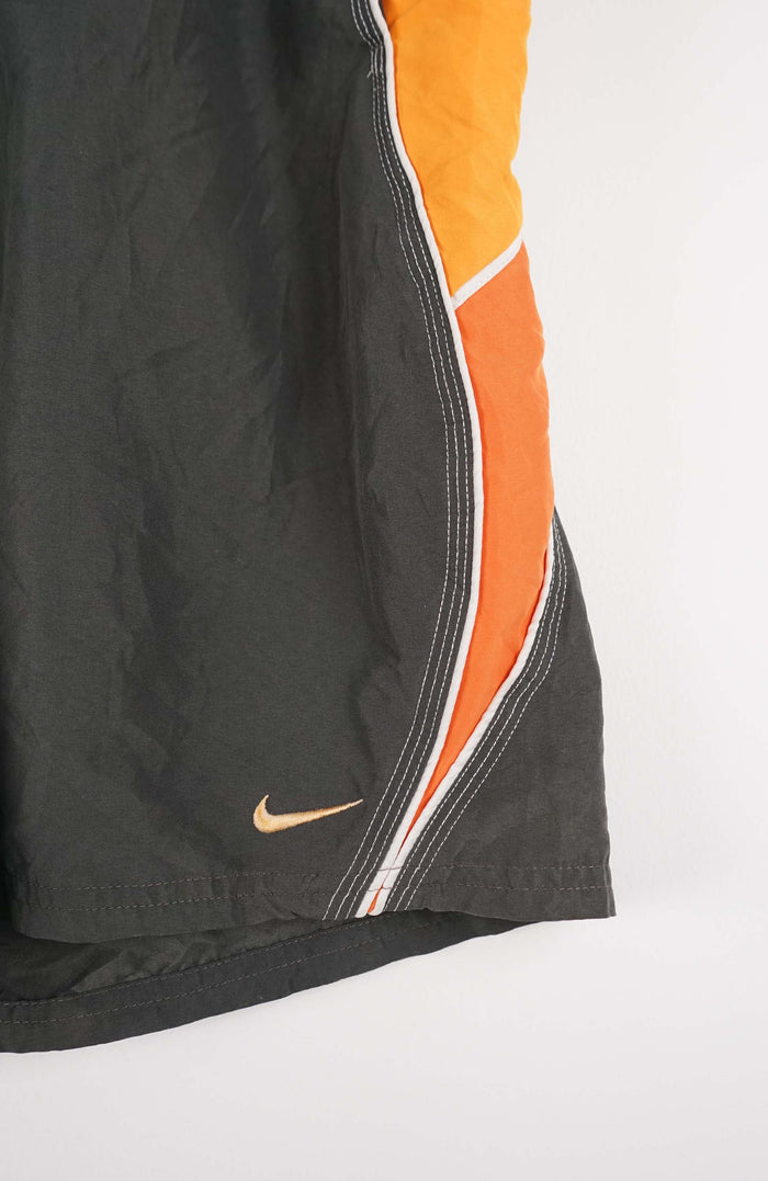 VINTAGE NIKE BOARD SHORTS W36