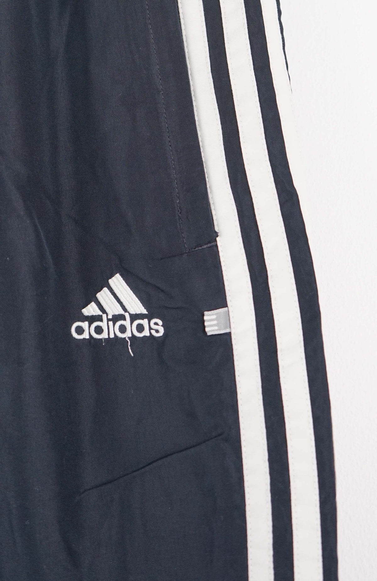 VINTAGE ADIDAS TRACK PANT SHORTS (M)