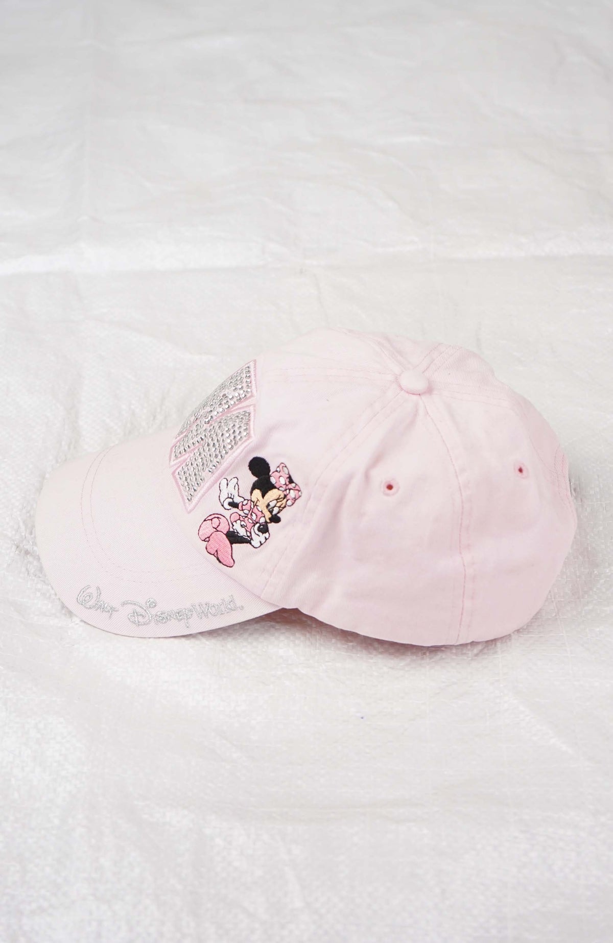 VINTAGE WALT DISNEY WORLD HAT