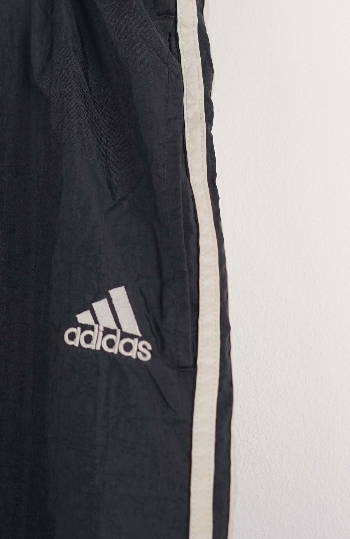 VINTAGE ADIDAS TRACK PANT SHORTS (XL)
