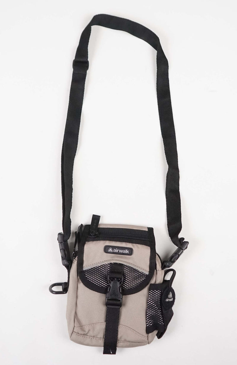 VINTAGE AIRWALK SHOULDER BAG