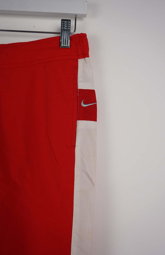 VINTAGE NIKE TRACK PANTS (M)