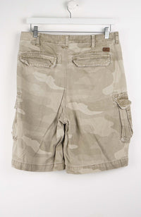 VINTAGE CAMO CARGO SHORTS W32