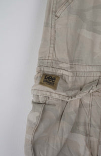 VINTAGE CAMO CARGO SHORTS W31