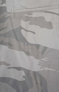 VINTAGE CAMO CARGO SHORTS W32