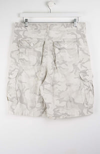 VINTAGE CAMO CARGO SHORTS W34
