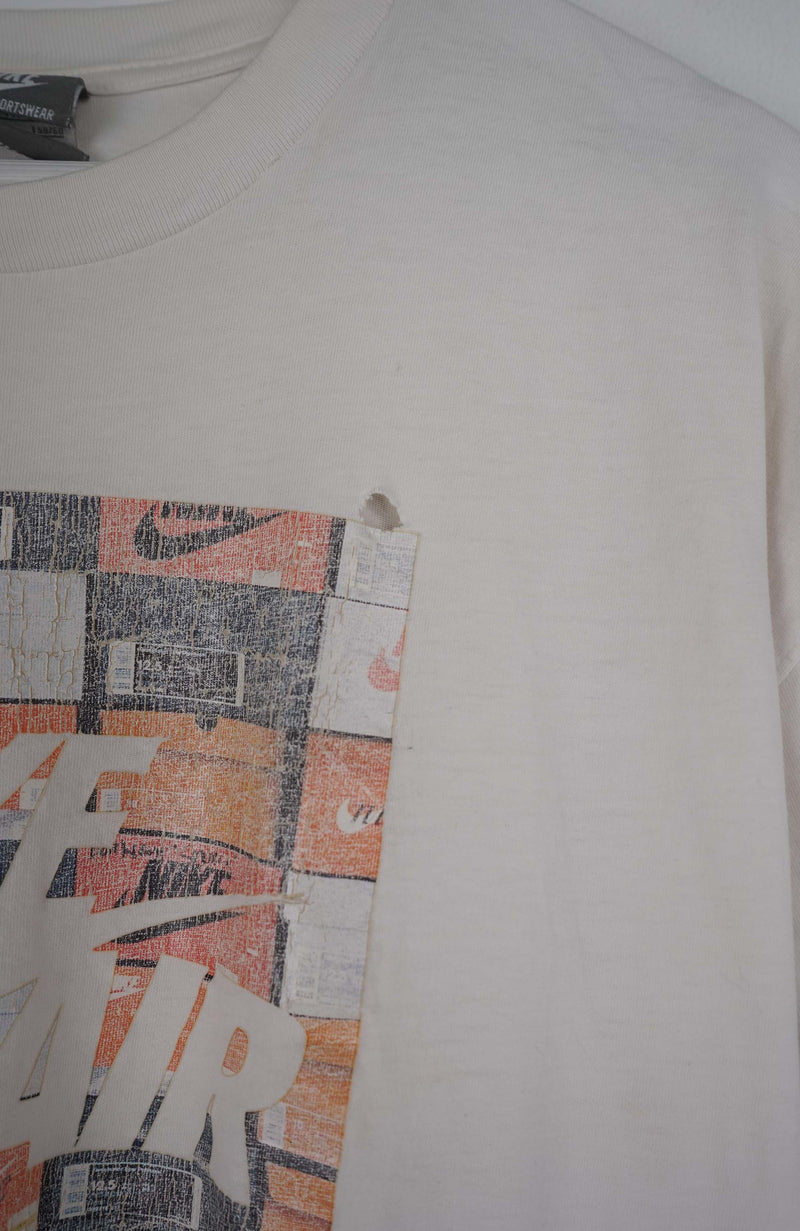 VINTAGE NIKE T-SHIRT (XXL)