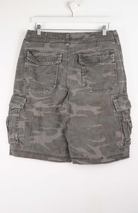 VINTAGE CAMO CARGO SHORTS W34