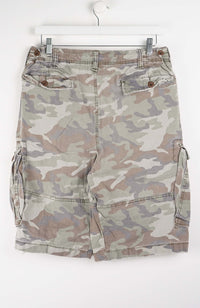 VINTAGE CAMO CARGO SHORTS W30