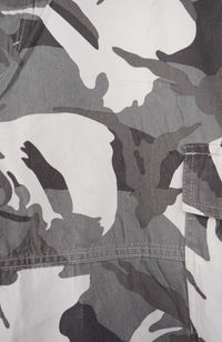VINTAGE CAMO CARGO SHORTS W36