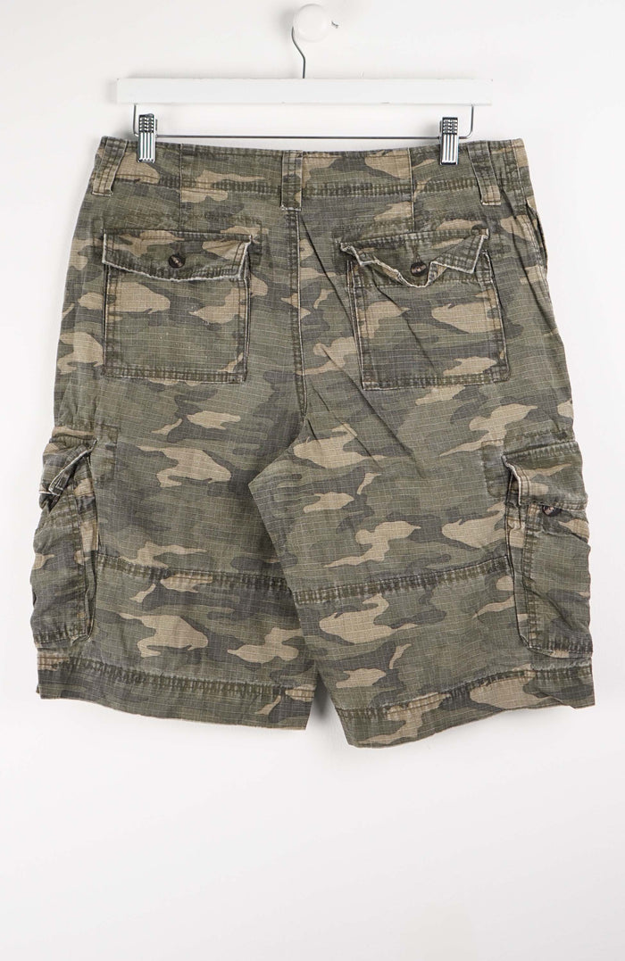 VINTAGE MOSSIMO CAMO CARGO SHORTS W34