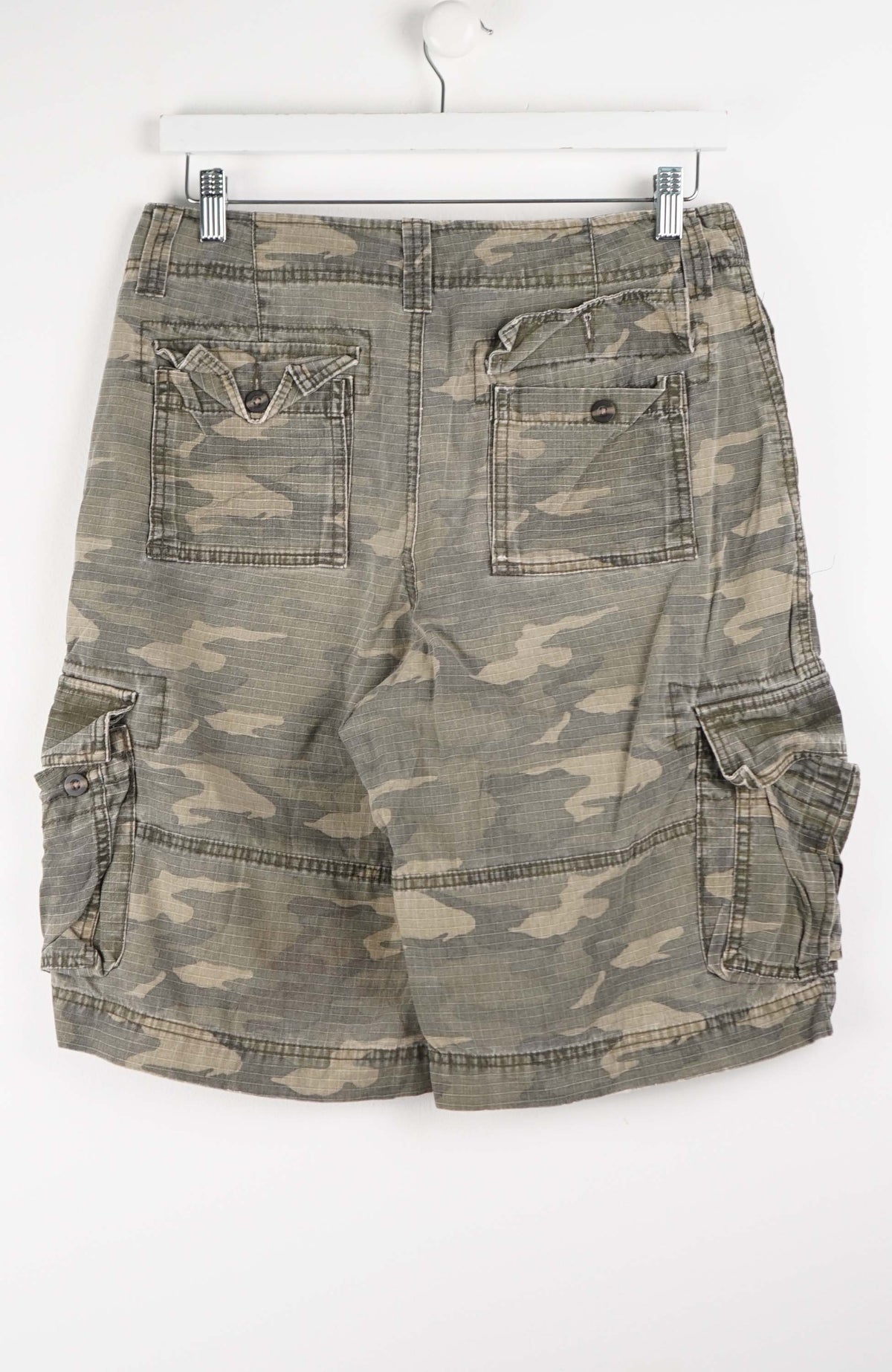 VINTAGE MOSSIMO CAMO CARGO SHORTS W30