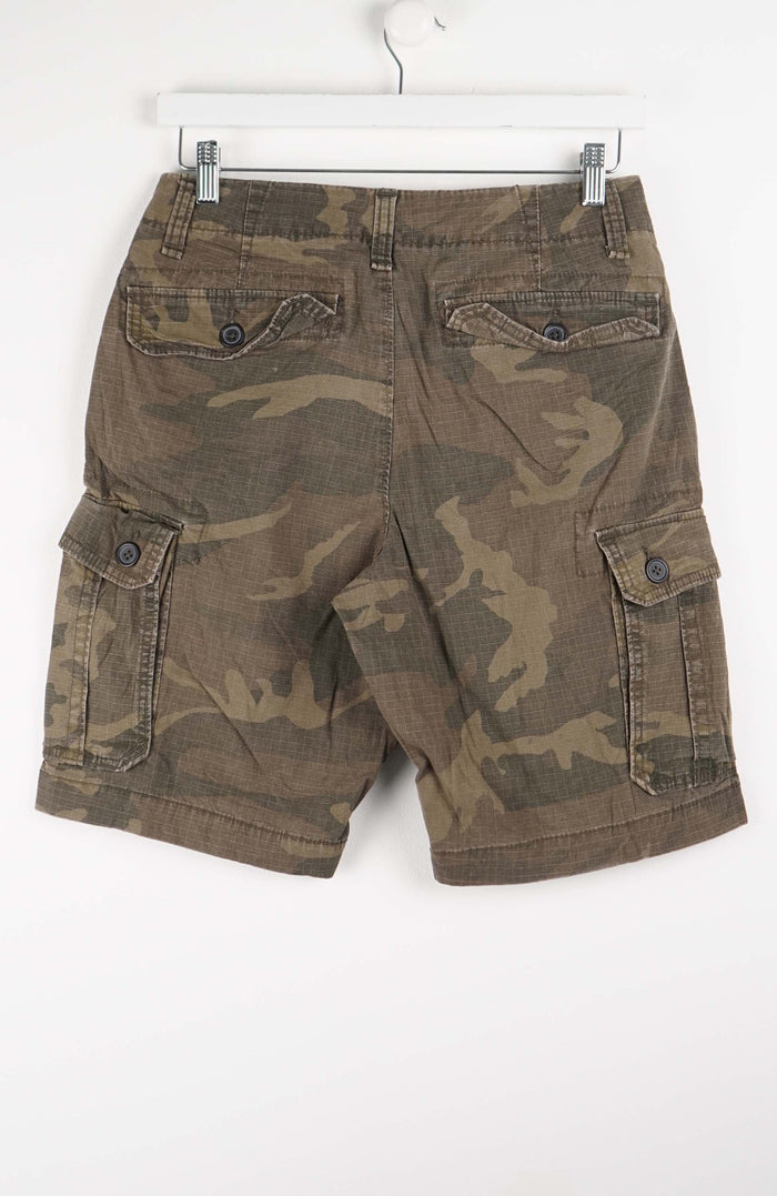 VINTAGE CAMO CARGO SHORTS W30