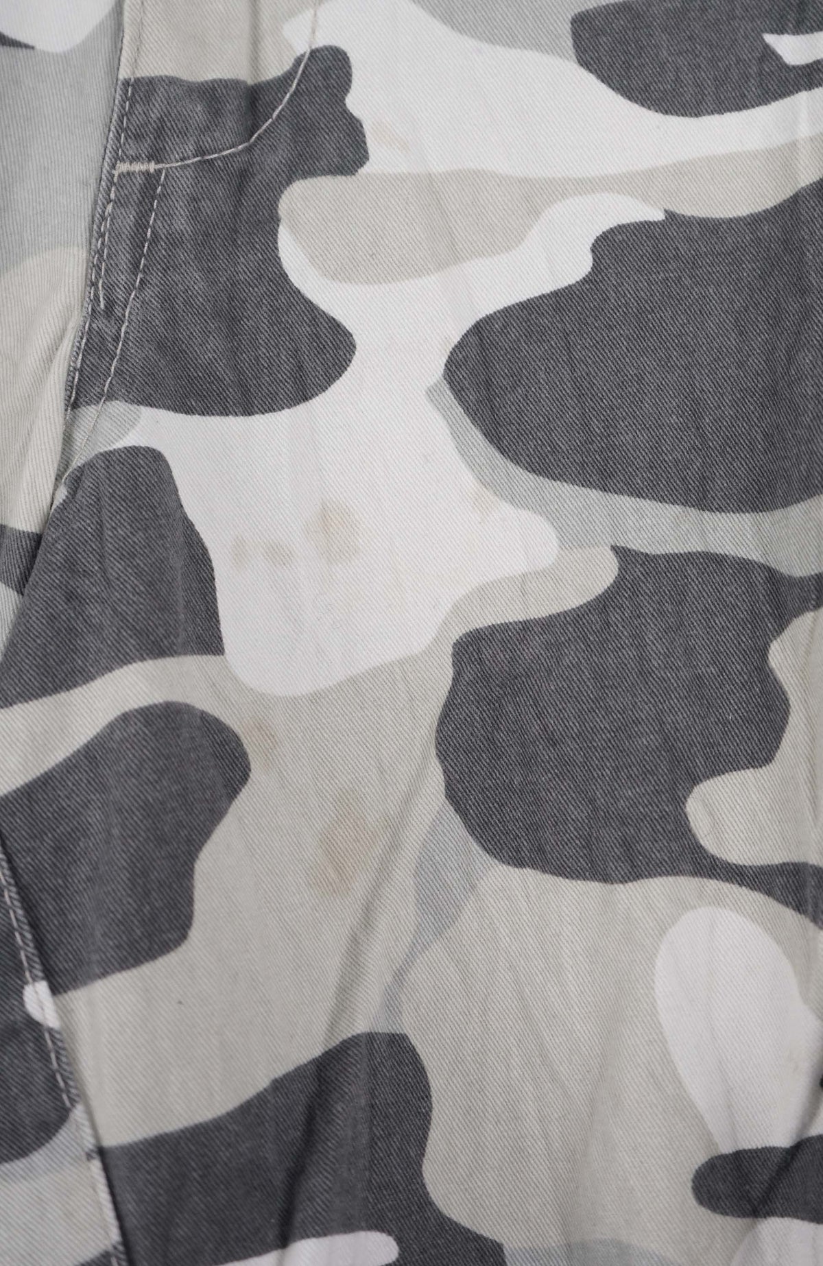 VINTAGE OCEAN PACIFIC CAMO CARGO SHORTS W34