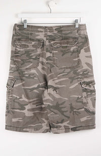 VINTAGE CAMO CARGO SHORTS W32