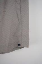 VINTAGE QUIKSILVER SHORTS W33