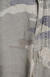 VINTAGE CAMO CARGO SHORTS W38