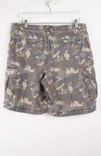 VINTAGE CAMO CARGO SHORTS W34