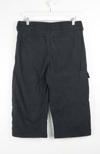 VINTAGE REWORK CARGO CAPRI SHORTS W34