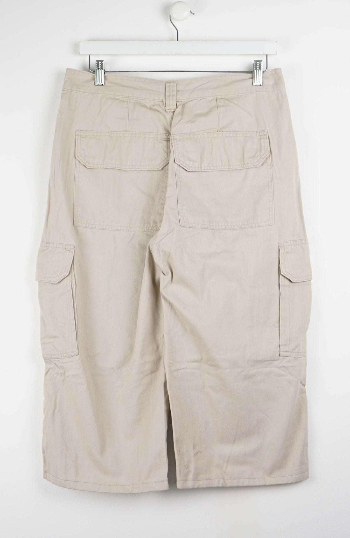 VINTAGE REWORK CARGO CAPRI SHORTS W32