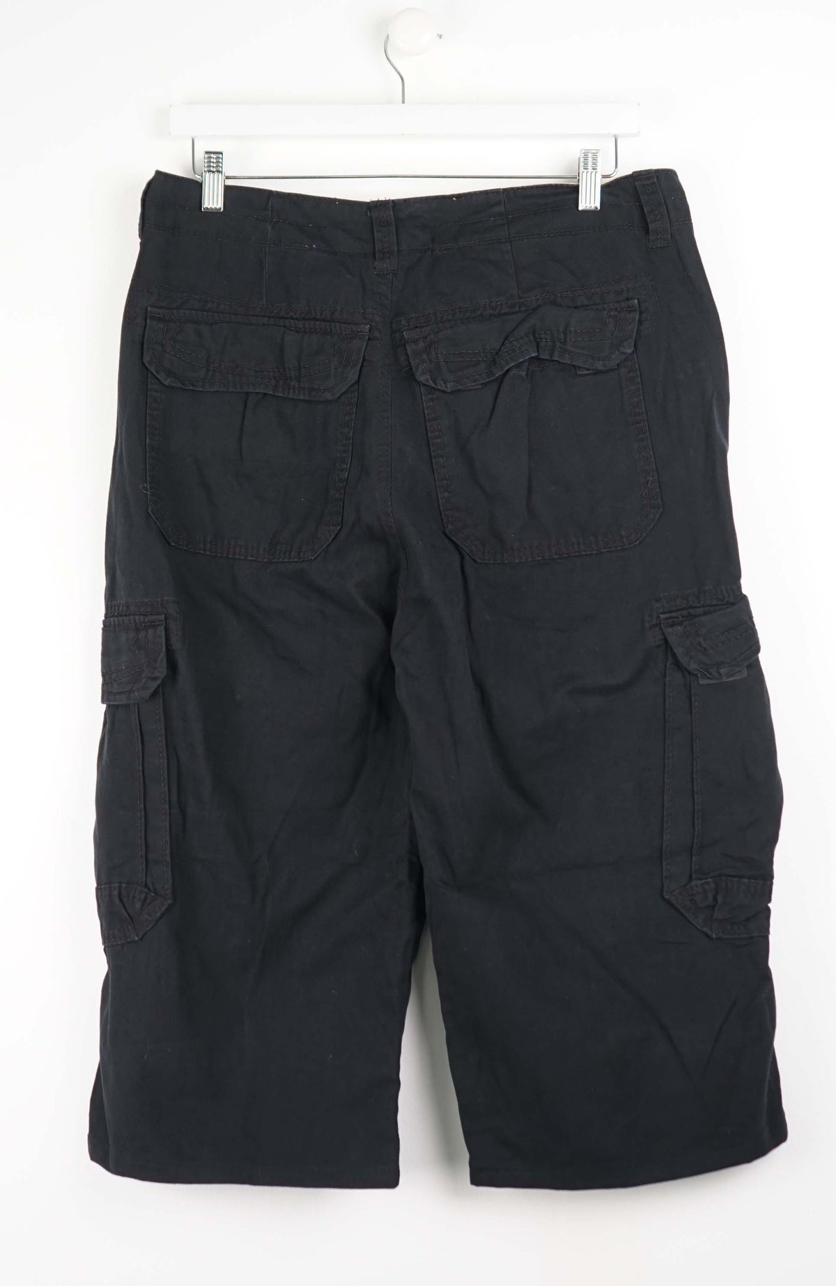 VINTAGE REWORK CARGO CAPRI SHORTS W34