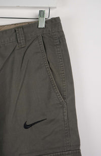 VINTAGE REWORK CARGO CAPRI SHORTS W32