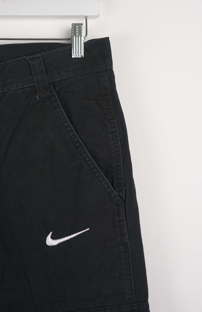 VINTAGE REWORK CARGO CAPRI SHORTS W32