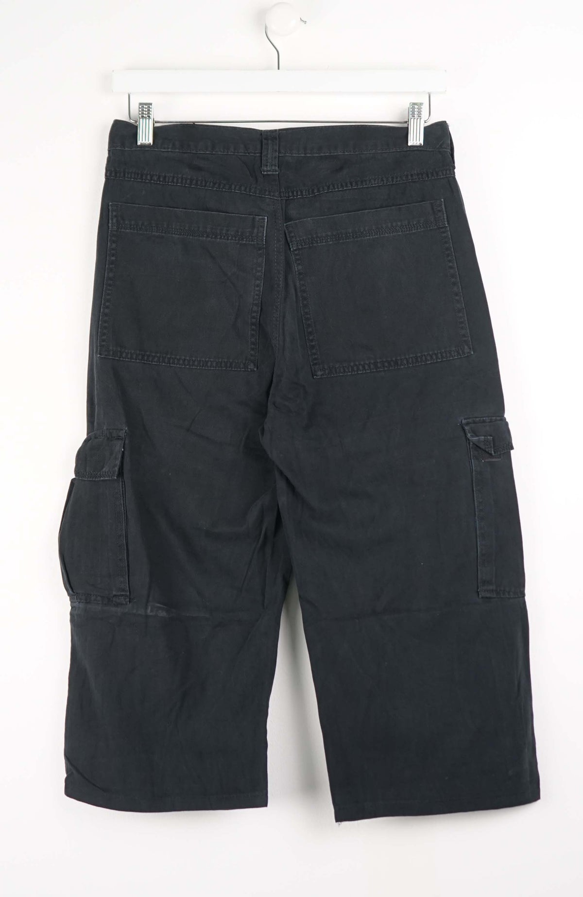 VINTAGE REWORK CARGO CAPRI SHORTS W30