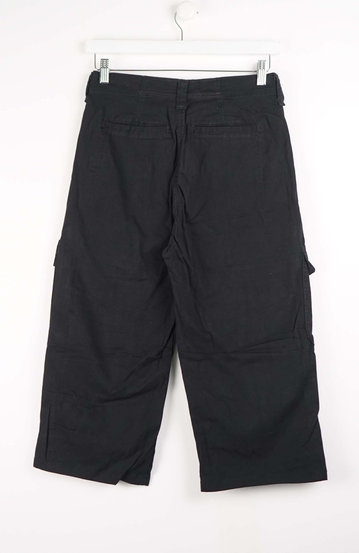 VINTAGE REWORK CARGO CAPRI SHORTS W28