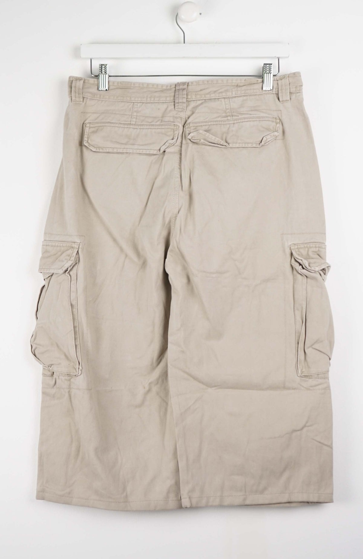 VINTAGE REWORK CARGO CAPRI SHORTS W30