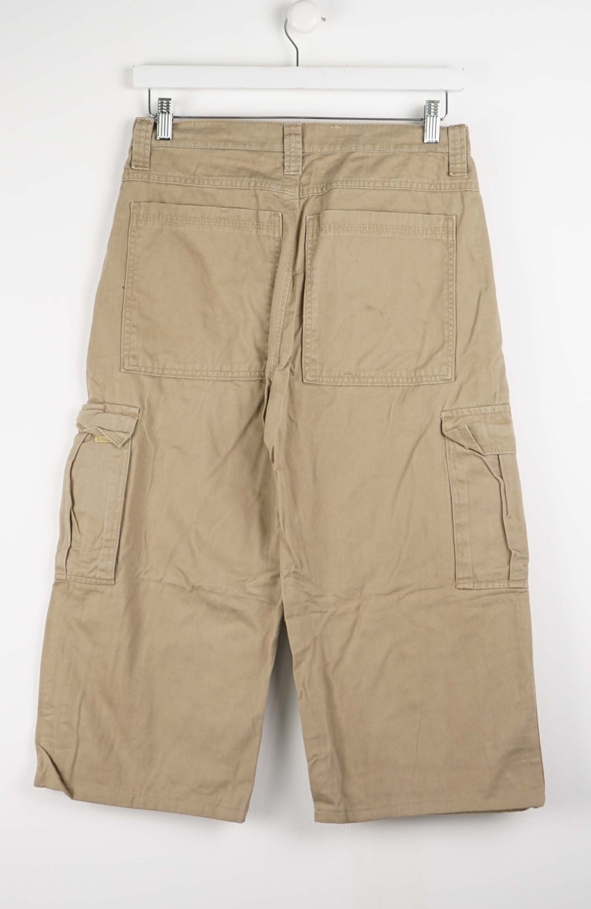 VINTAGE REWORK CARGO CAPRI SHORTS W30