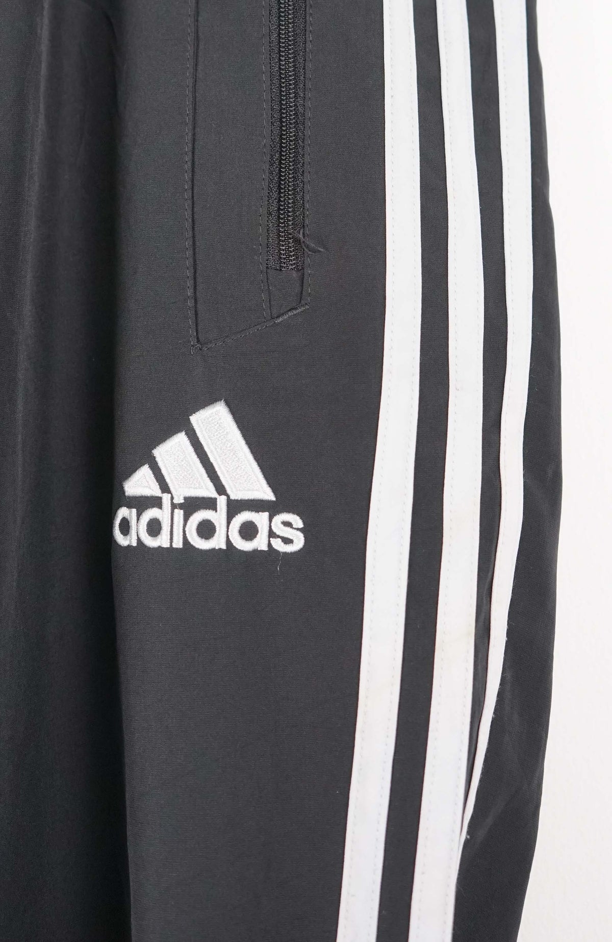 VINTAGE ADIDAS TRACK PANTS (XL)