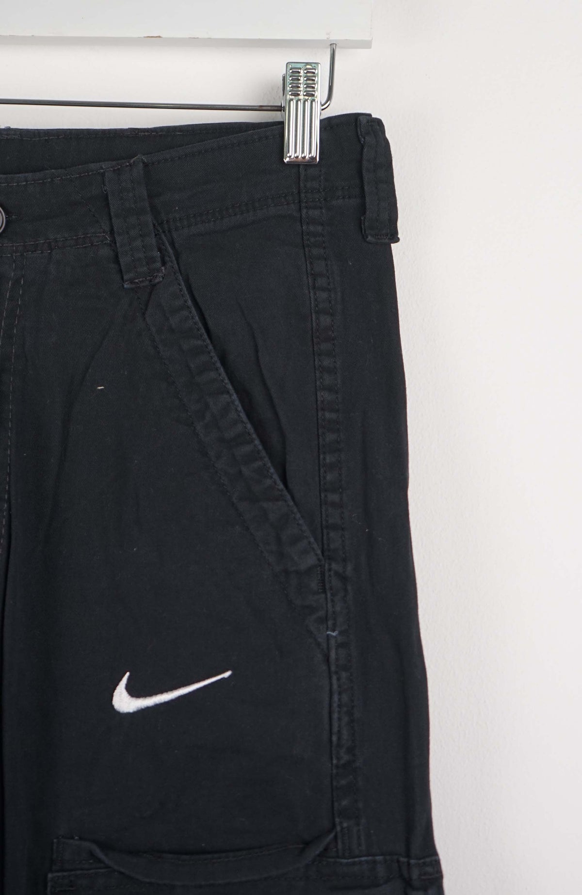 VINTAGE REWORK CARGO CAPRI SHORTS W30