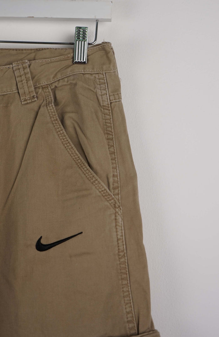 VINTAGE REWORK CARGO CAPRI SHORTS W30