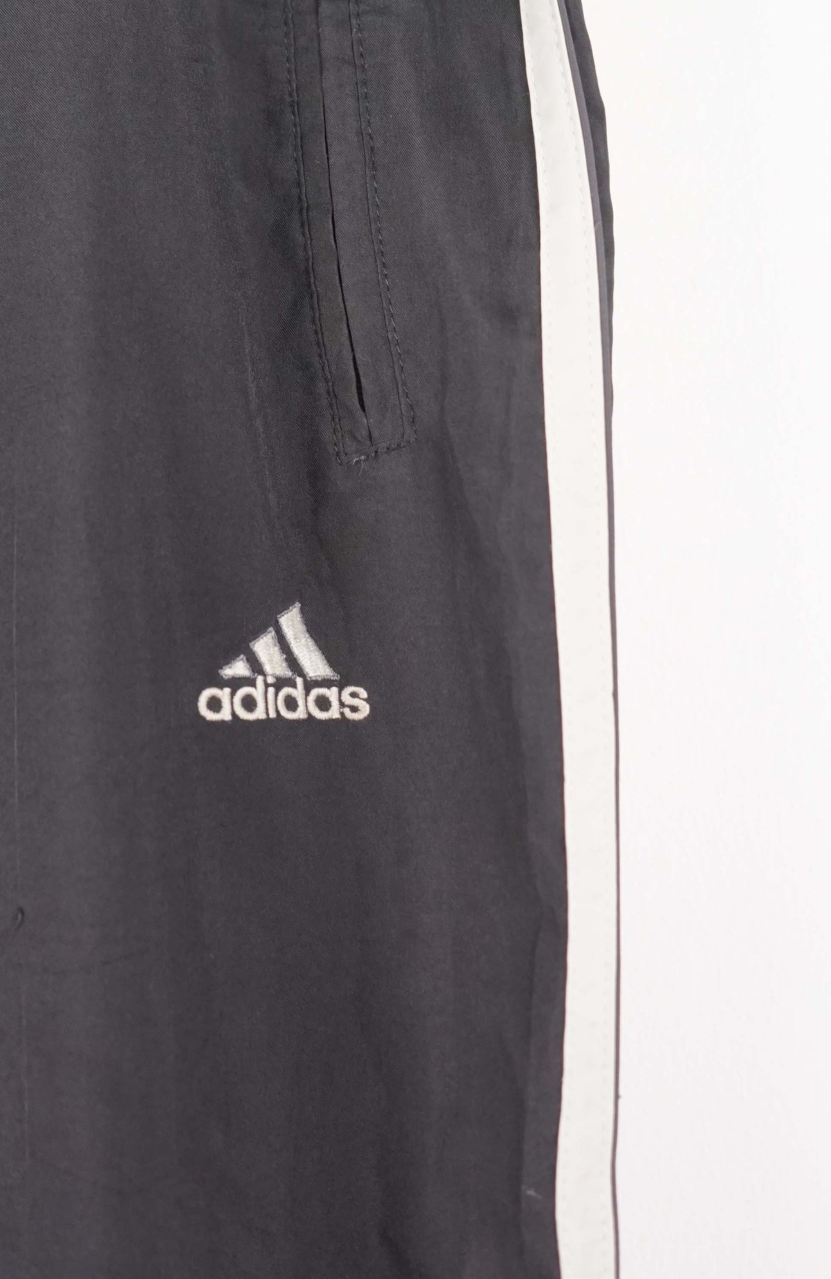 VINTAGE ADIDAS TRACK PANTS (L)