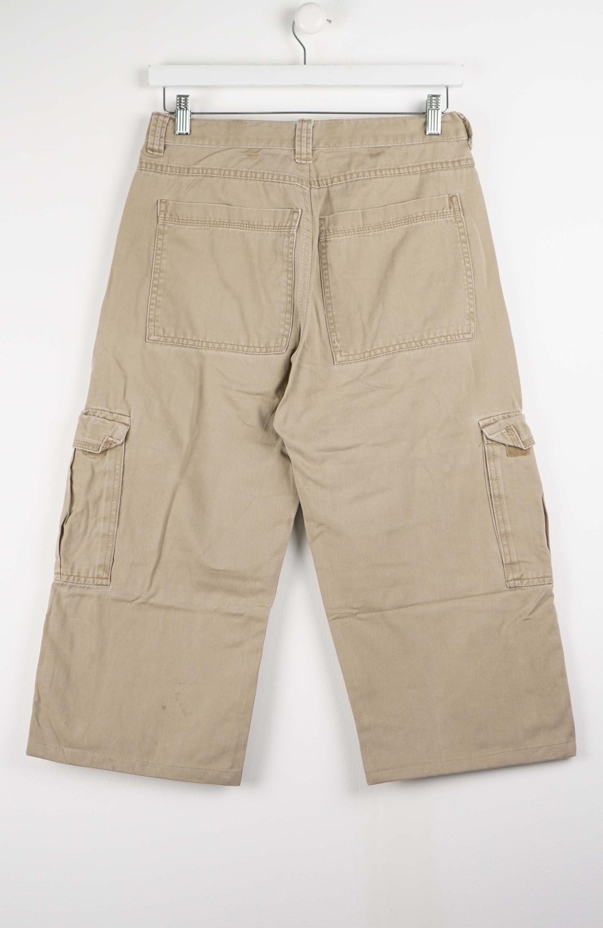 VINTAGE REWORK CARGO CAPRI SHORTS W30