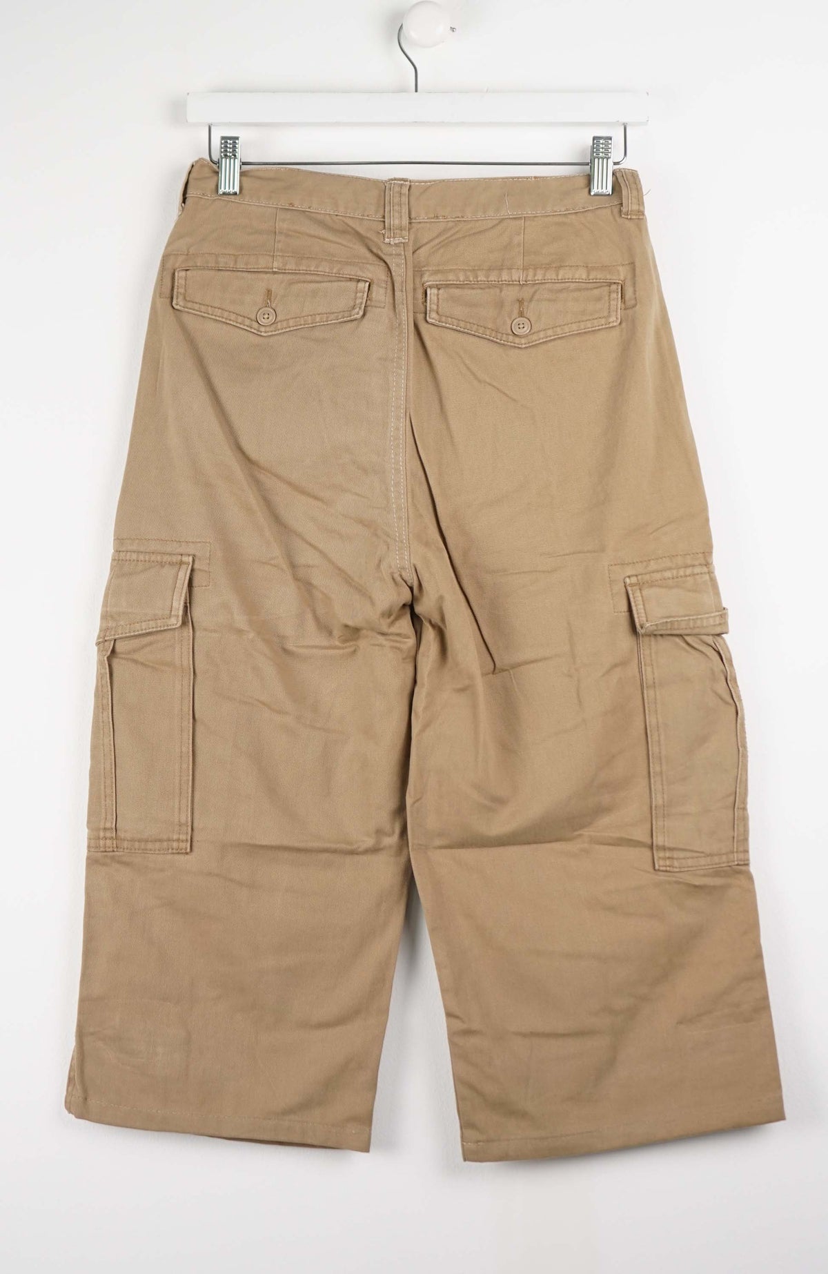 VINTAGE REWORK CARGO CAPRI SHORTS W28