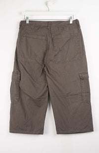 VINTAGE REWORK CARGO CAPRI SHORTS W32