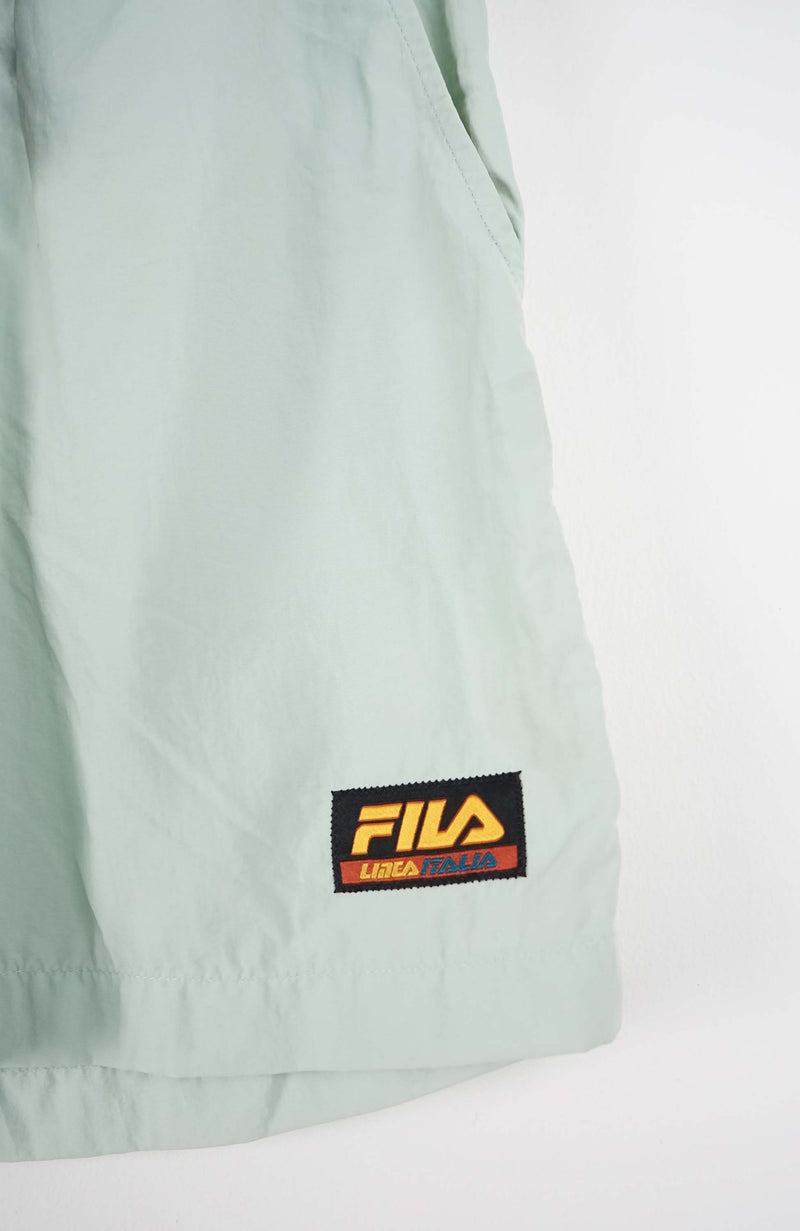 VINTAGE FILA SHORTS W28