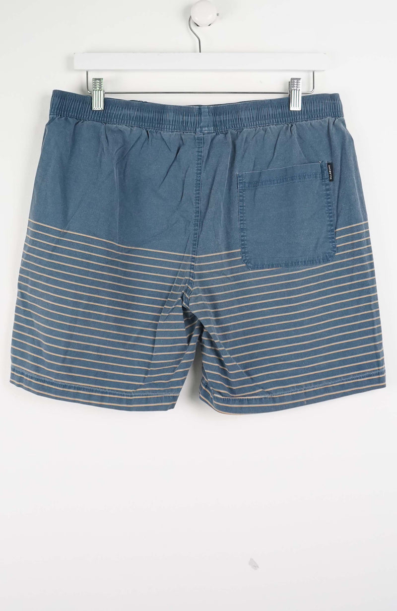 VINTAGE BILLABONG SHORTS W34