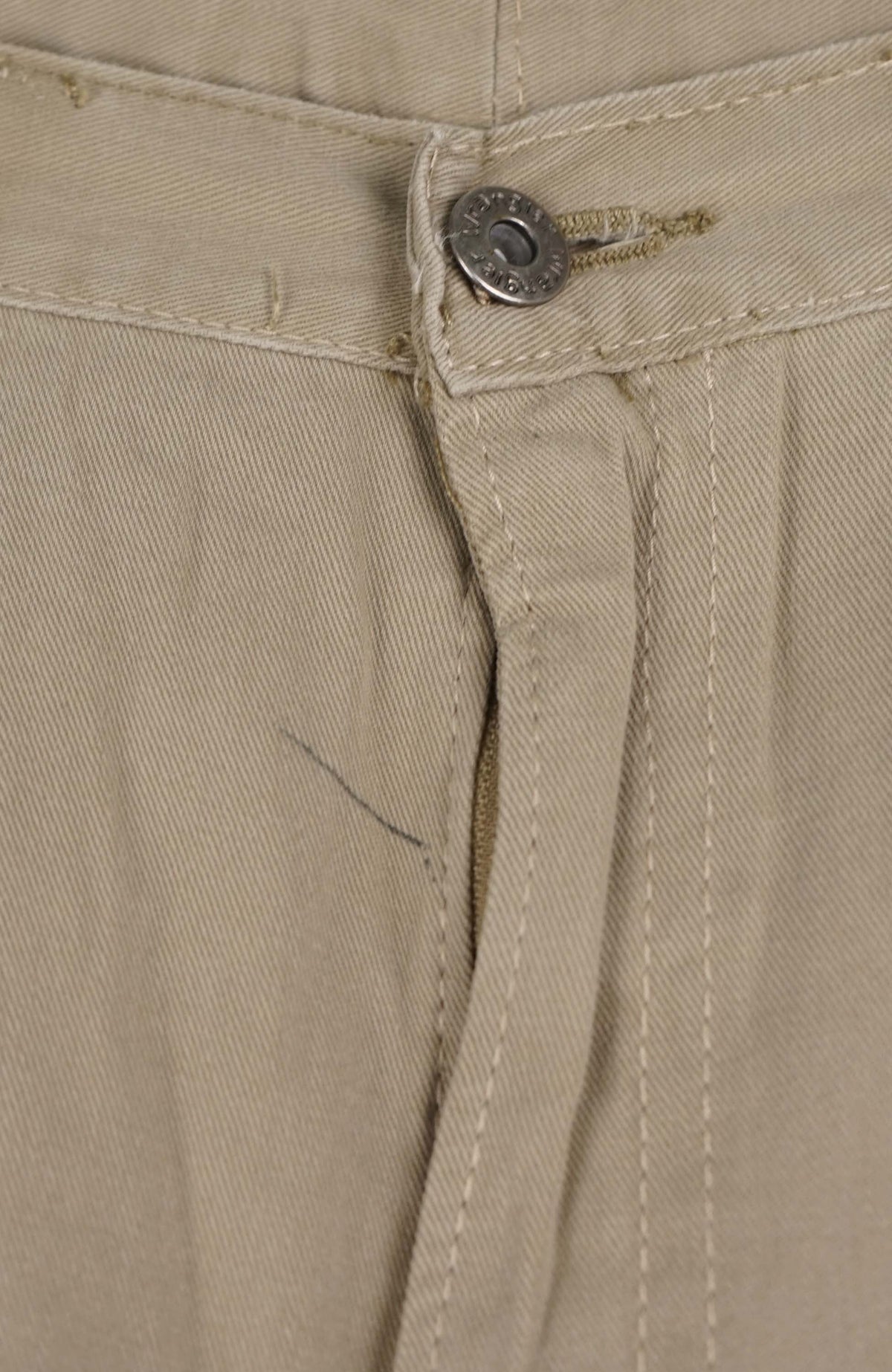 VINTAGE REWORK CARGO CAPRI SHORTS W32