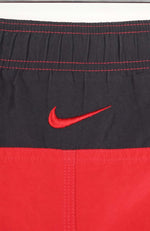 VINTAGE NIKE SHORTS W38