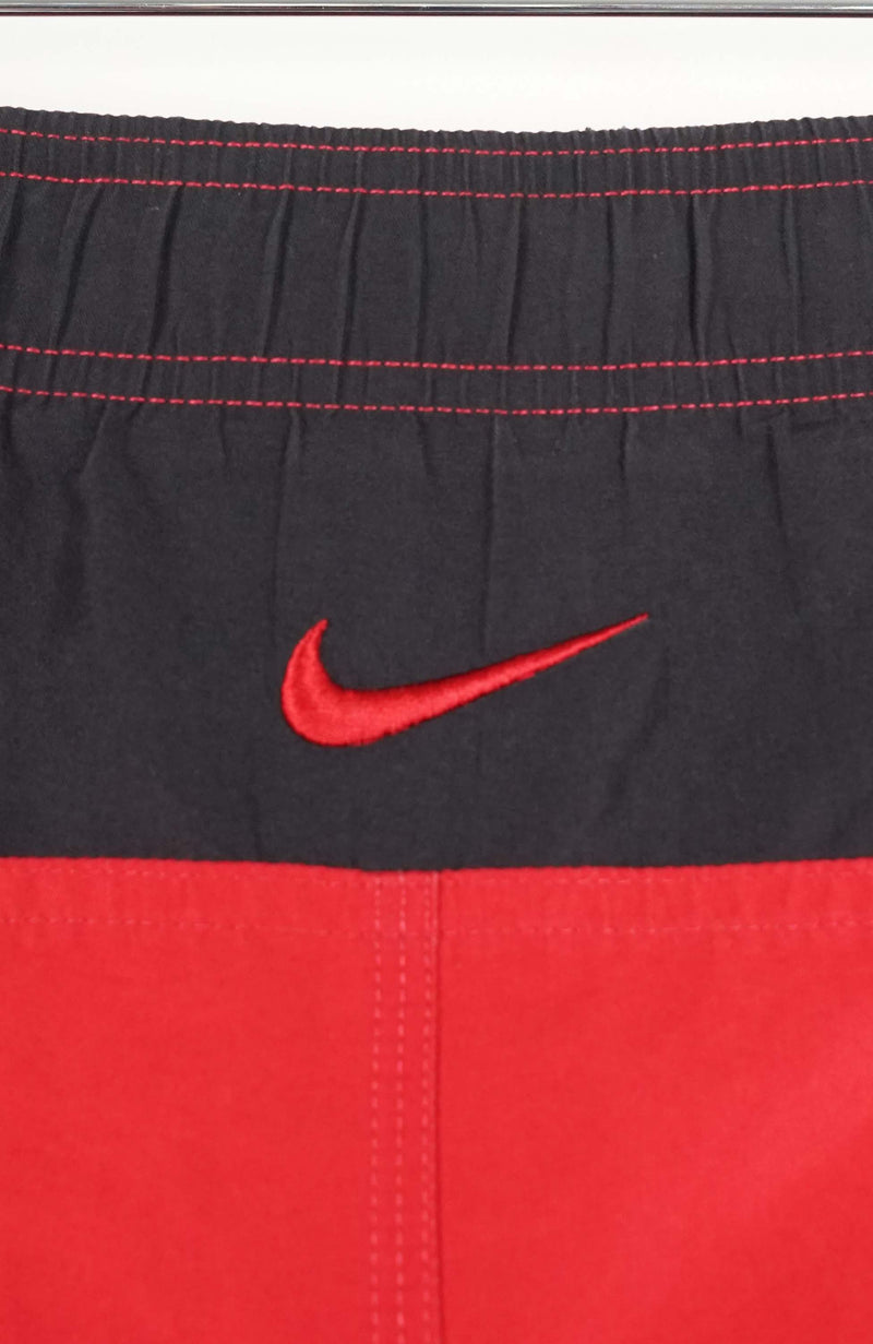 VINTAGE NIKE SHORTS W38
