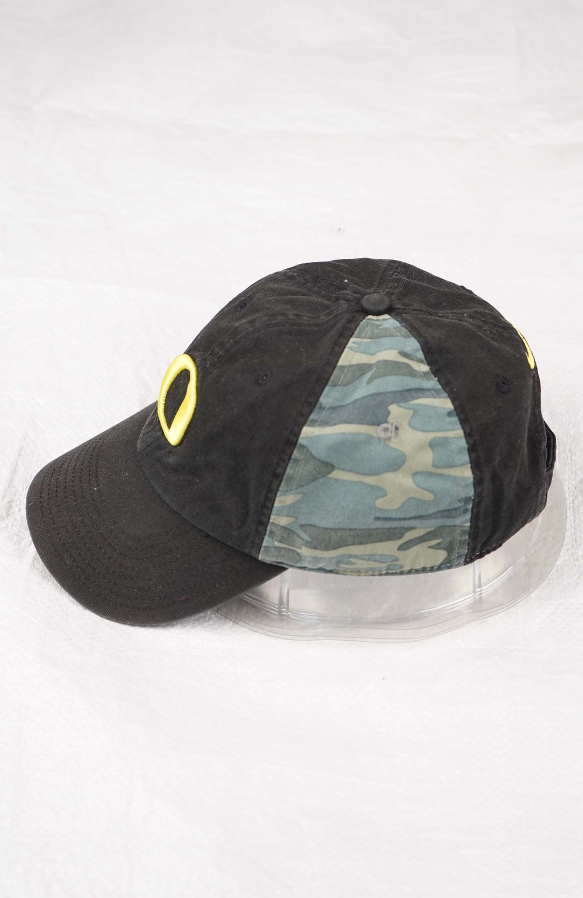 VINTAGE NIKE OREGON HAT