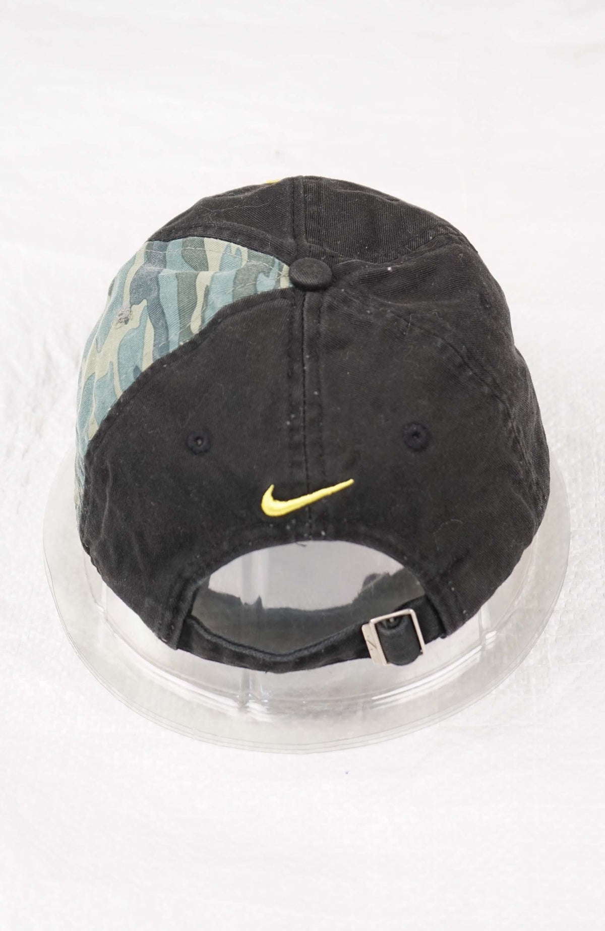 VINTAGE NIKE OREGON HAT