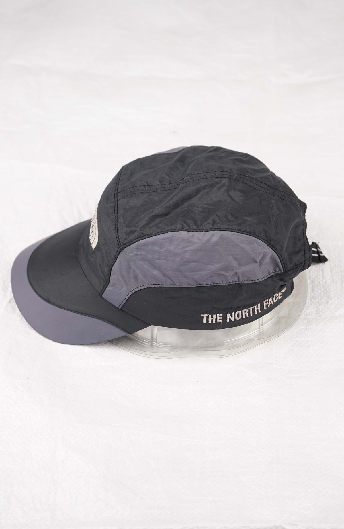 VINTAGE THE NORTH FACE HAT
