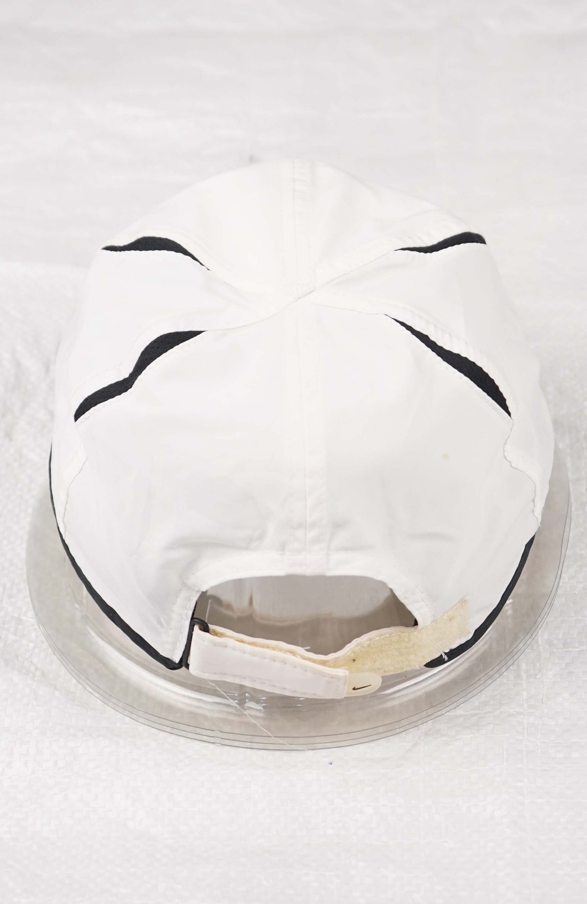 VINTAGE NIKE HAT