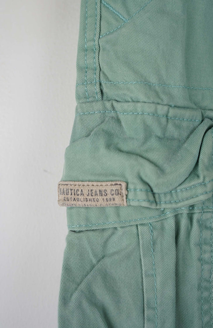 VINTAGE NAUTICA CARGO SHORTS W32