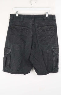 VINTAGE WRANGLER CARGO SHORTS W34