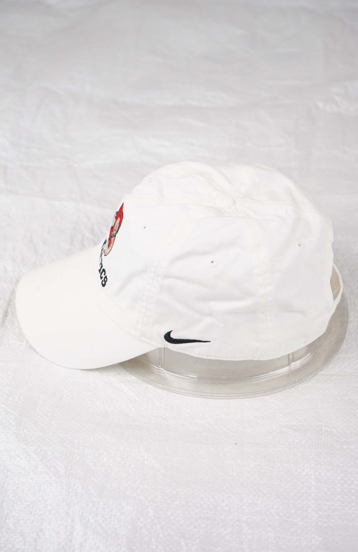VINTAGE NIKE ATHLETICS HAT